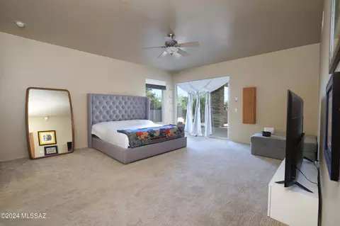 8327 N Rose Marie Ln, Tucson, AZ 85742