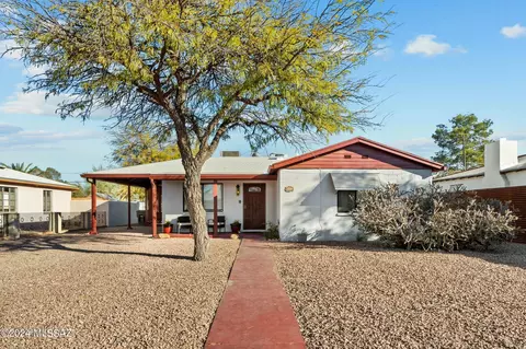 2549 Eastland St, Tucson, AZ 85716