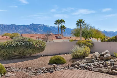Exterior - 64503 E Round Robin Ln, Saddlebrooke, AZ 85739 photo 5 of 7