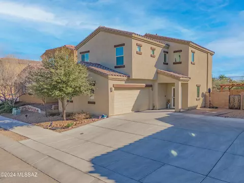 Exterior - 8868 E Abrams Loop, Tucson, AZ 85710 photo 1 of 9