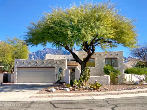 217 W Granite Canyon Pl, Oro Valley, AZ 85755
