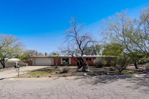Exterior - 6122 E Hampton St, Tucson, AZ 85712 photo 3 of 9