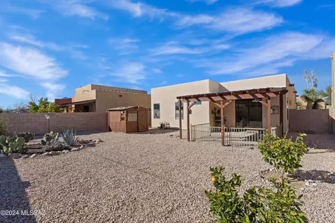 1412 N Darlene Pl, Vail, AZ 85641