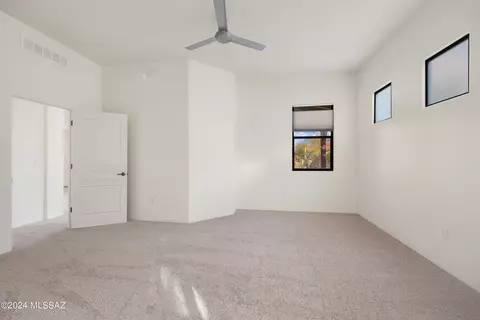 Bedroom - 502 E Cedarvale Rd, Tucson, AZ 85704 photo 1 of 3