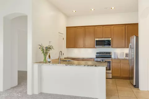Kitchen - 502 E Cedarvale Rd, Tucson, AZ 85704 photo 1 of 3