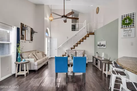 7251 S Camino De Los Nopales, Tucson, AZ 85746