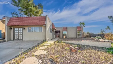 3037 W Basil Pl, Tucson, AZ 85741