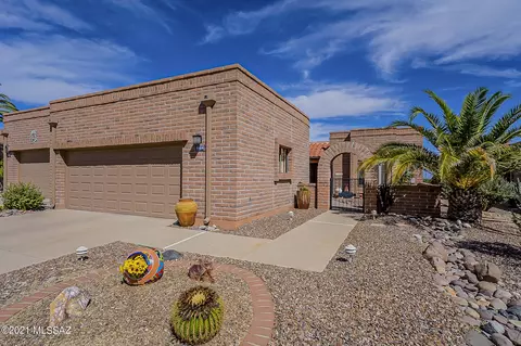 1464 W Camino De La Oca, Green Valley, AZ 85622