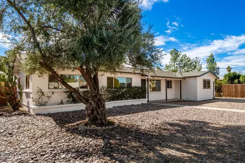 4802 E Bellevue St, Tucson, AZ 85712