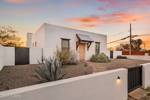 1210 S 9th Ave, Tucson, AZ 85713