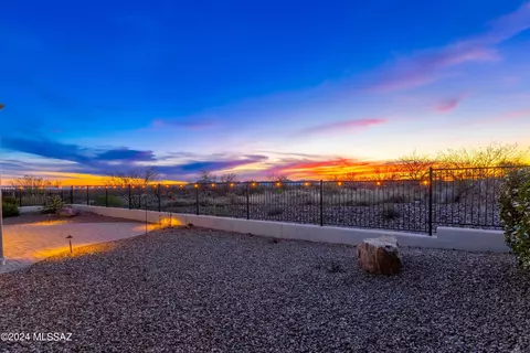 32254 S Cattle Trl, Oracle, AZ 85623
