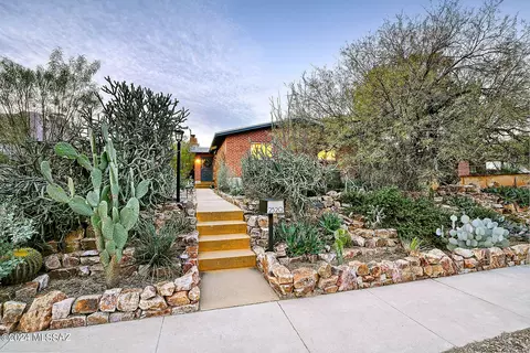 2520 E 7th St, Tucson, AZ 85716