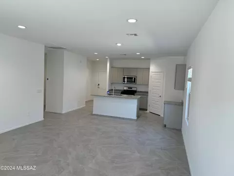 Other - 680 W Wilkinson St, Vail, AZ 85641 photo 1 of 6