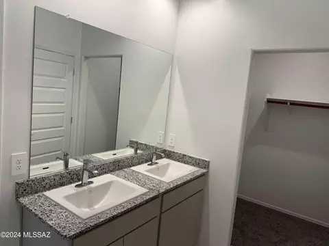 Bath - 680 W Wilkinson St, Vail, AZ 85641 photo 1 of 2
