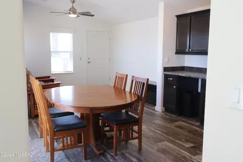 1446 E Morris Ln, Benson, AZ 85602 photo 9