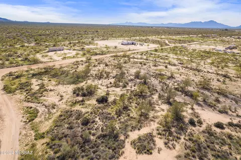 8884 S Marstellar Rd, Tucson, AZ 85736
