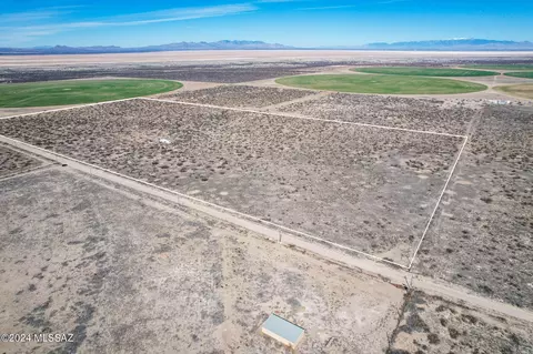 80 E Acres E Kimzey Rd, Willcox, AZ 85643