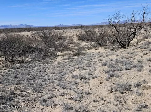 2424 E Kimzey Rd, Willcox, AZ 85643 photo 8