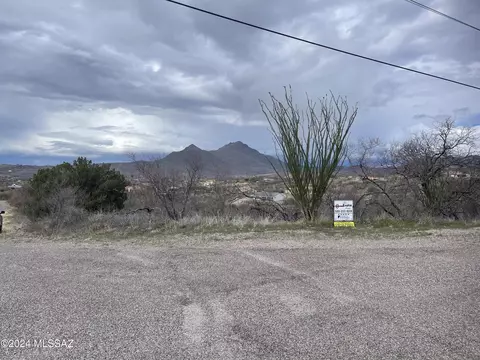 218 Calle Palenque, Rio Rico, AZ 85648