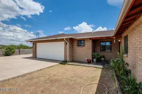 380 Paseo Ardilla, Rio Rico, AZ 85648
