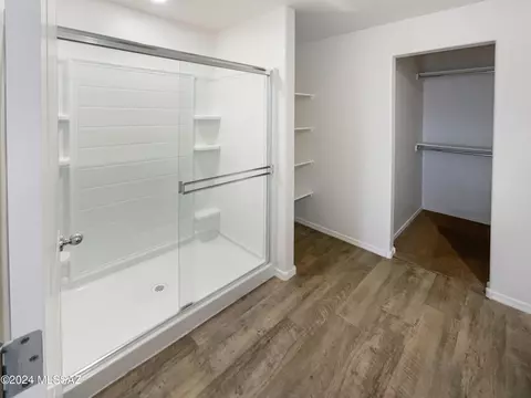 Bath - 4101 E Braddock Dr, Tucson, AZ 85706 photo 3 of 3