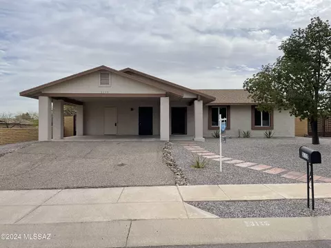 3115 W Capistrano Rd, Tucson, AZ 85746