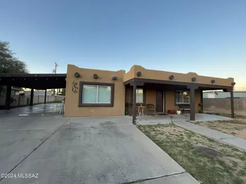 4449 E 31st St, Tucson, AZ 85711