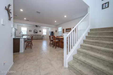 7100 W Muirwood Ln, Tucson, AZ 85757