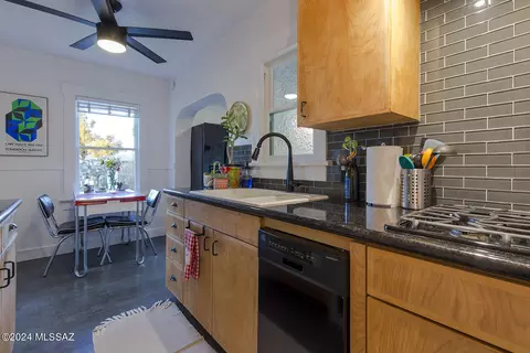 420 E Drachman St, Tucson, AZ 85705 photo 10