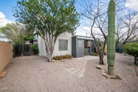 2608 N Estrella Ave, Tucson, AZ 85705