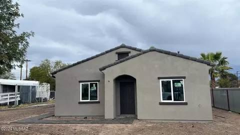 1358 W Talisman St, Tucson, AZ 85705