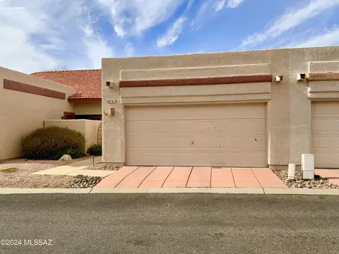 8701 N Johnny Miller Dr, Tucson, AZ 85742