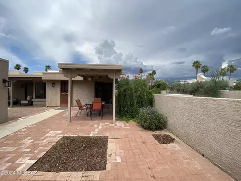 Exterior - 4419 E Haven Ln, Tucson, AZ 85712 photo 3 of 7
