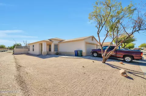 2940 E Calle Rabida, Tucson, AZ 85706