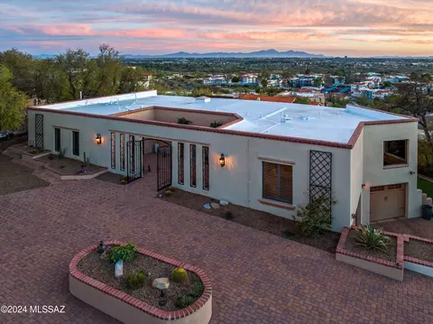5780 E Calle Del Ciervo, Tucson, AZ 85750