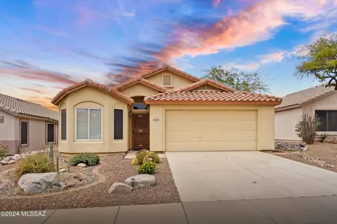 12695 N Blue Sage Dr, Marana, AZ 85658