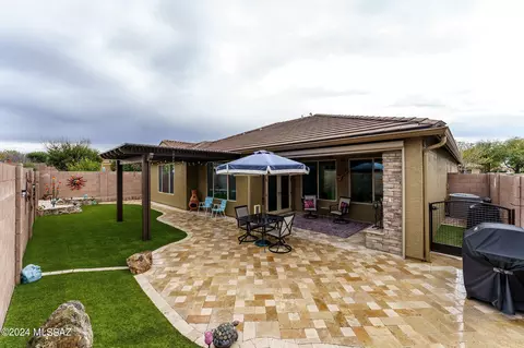 Exterior - 13893 E Poelstra St, Vail, AZ 85641 photo 4 of 18