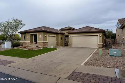 Exterior - 13893 E Poelstra St, Vail, AZ 85641 photo 14 of 18