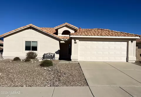 511 S Vermilion Cliffs Ave, Tucson, AZ 85748