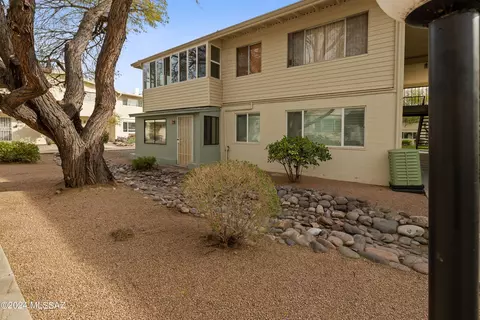 8140 E Broadway Blvd #G-106, Tucson, AZ 85710