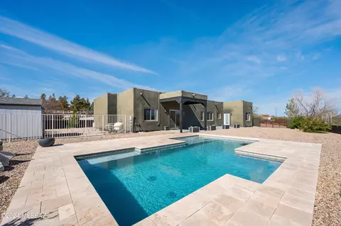 Exterior - 342 N Sharon Rd, Vail, AZ 85641 photo 7 of 8