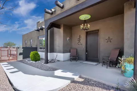 Exterior - 342 N Sharon Rd, Vail, AZ 85641 photo 3 of 8