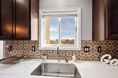 Kitchen - 342 N Sharon Rd, Vail, AZ 85641 photo 2 of 4