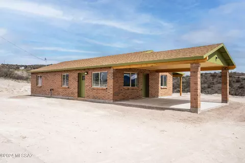 1071 Tizimin Ct, Rio Rico, AZ 85648