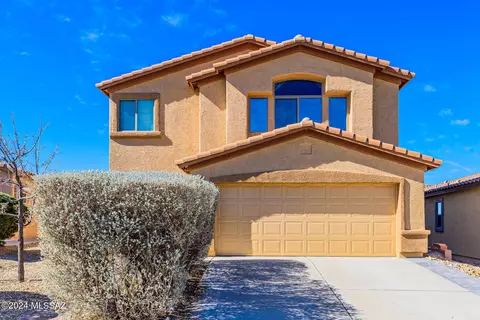 9060 S Whispering Pine Dr, Tucson, AZ 85756