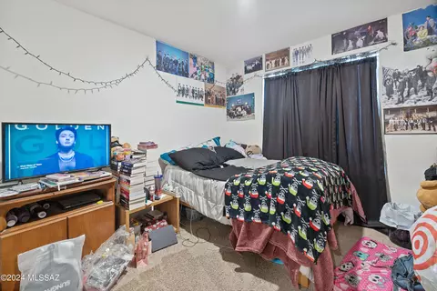 Bedroom - 4121 E Braddock Dr, Tucson, AZ 85706 photo 7 of 8