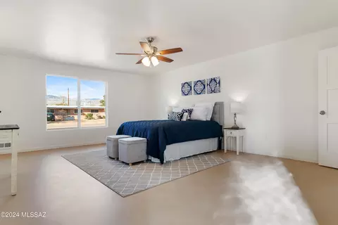 Bedroom - 5374 E 4th St, Tucson, AZ 85711 photo 1 of 10