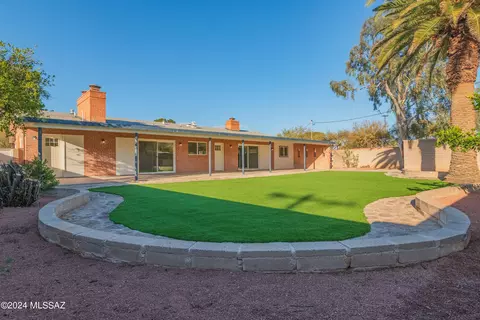 Exterior - 5374 E 4th St, Tucson, AZ 85711 photo 5 of 5