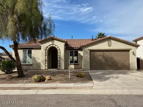 4743 E Starflower St, Tucson, AZ 85756