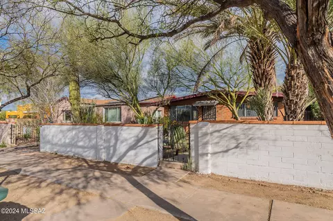 221 E 23rd St, Tucson, AZ 85713